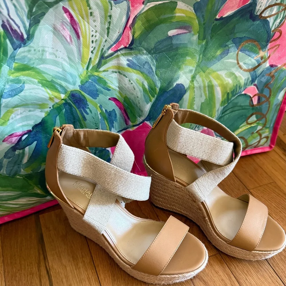 Sandal Wedges - Picture 1 of 3